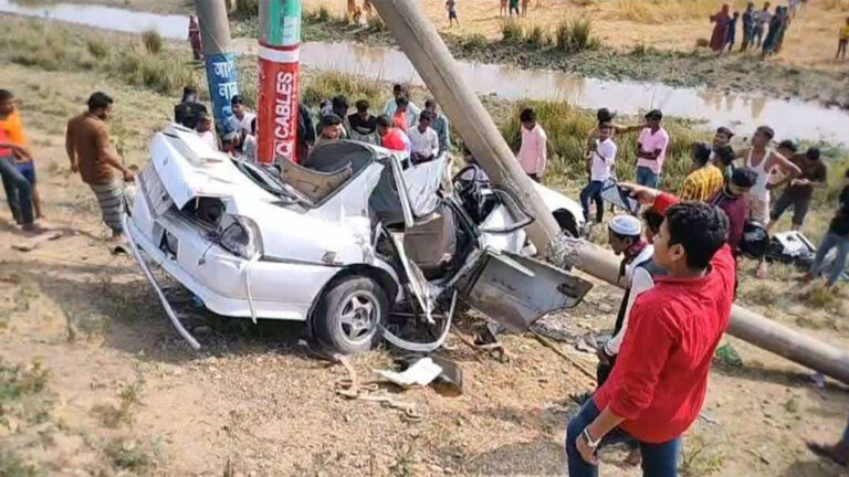 তামাবিলে সড়ক দুর্ঘটনায় ৩ জন নিহত